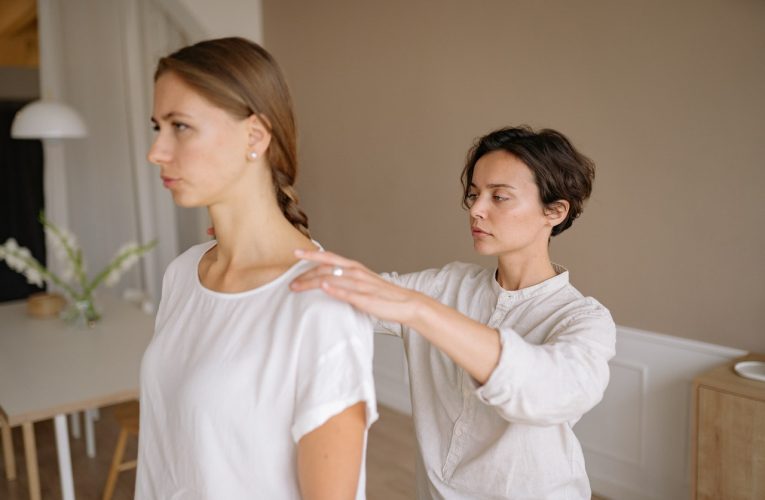 Massagem para dor nas costas é bom?